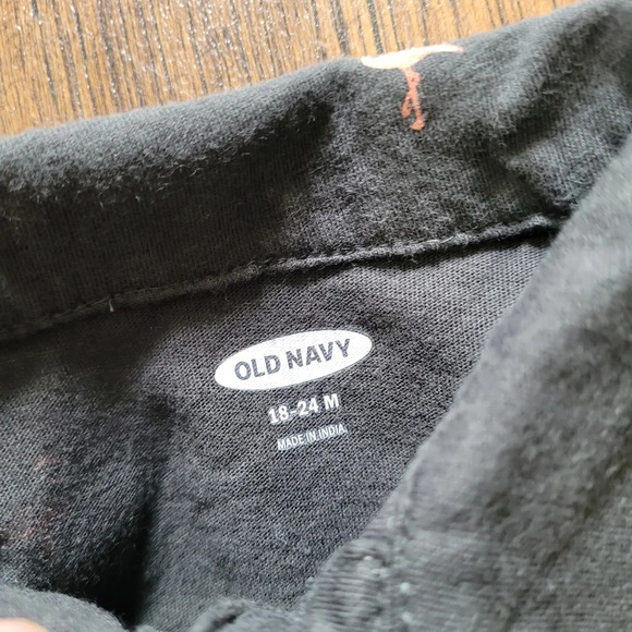 Bundle/Lot of 2 Boy's Tops Size Boy's 18-24 Months - Picture 5 of 5